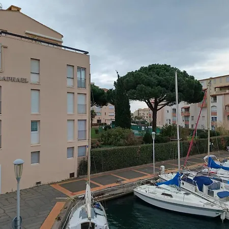Appartement Le Cap D'agde, Port Raphael, 5 Pers, Clim, Piscine *